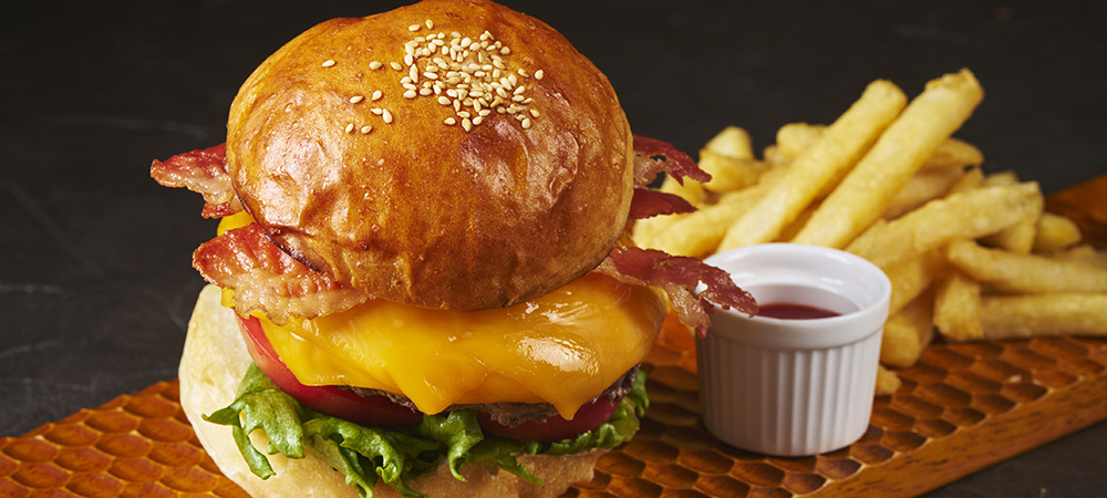 くつろぎの時間に寄り添う、ラウンジの軽食メニュー