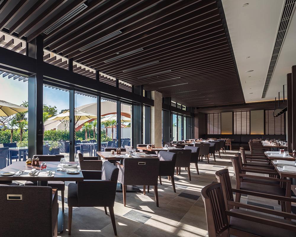 ヒルトン沖縄北谷リゾート　イタリアンレストラン「コレンテ」のイタリアンランチコース2名様 公式】イタリアンレストラン「コレンテ」｜沖縄・北谷のホテルなら